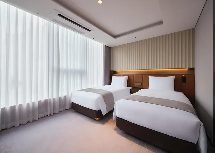 Hotel Stanford Myeongdong