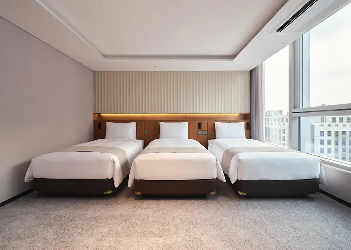 Stanford Myeongdong 3*